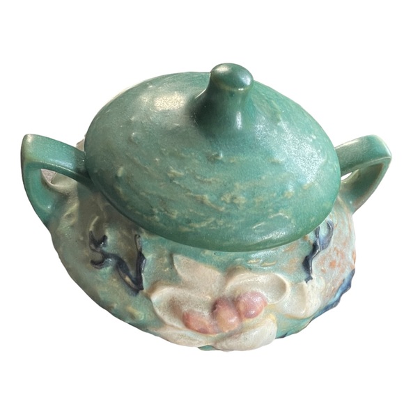 1940s Vintage Antique Roseville Pottery Magnolia Creamer & Closed Sugar with Lid - Picture 3 of 10